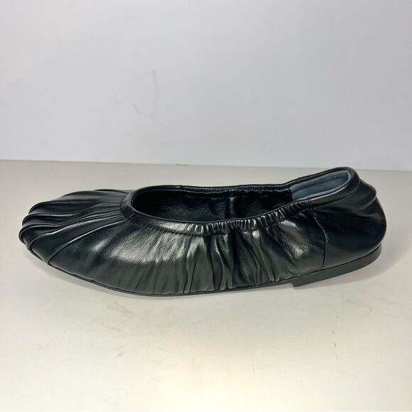 Free People Clara Gathered Almond Toe Ballet Flat in Black Size 7.5 New in box - Picture 6 of 11